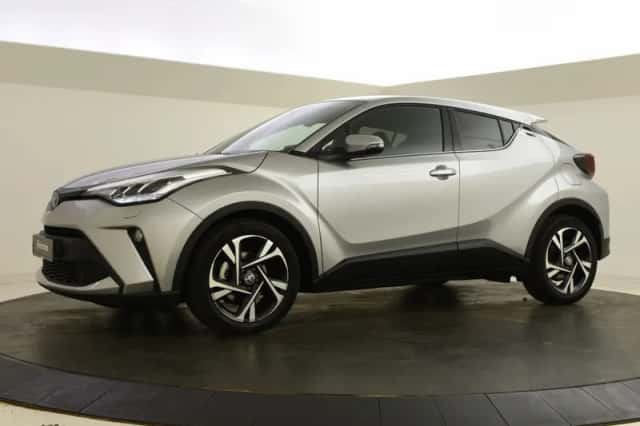 Toyota C-HR (2023) thumbnail 5