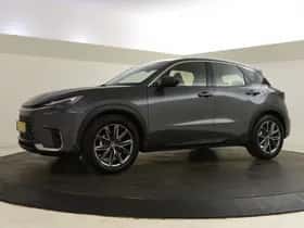 Lexus LBX (2025) thumbnail 5