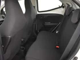 Toyota Aygo (2021) thumbnail 15