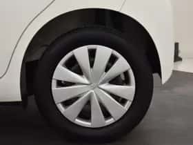 Toyota Aygo (2021) thumbnail 26