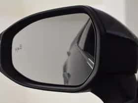 Toyota C-HR (2024) thumbnail 14