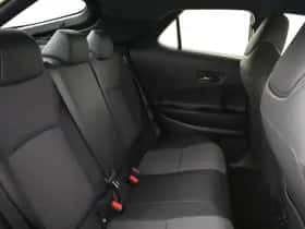 Toyota C-HR (2024) thumbnail 26