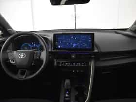 Toyota C-HR (2024) thumbnail 4