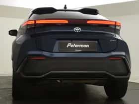 Toyota C-HR (2024) thumbnail 8