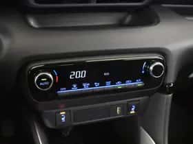Toyota Yaris (2023) thumbnail 23