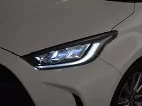 Toyota Yaris (2023) thumbnail 8