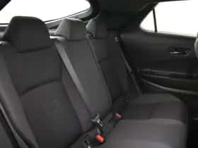 Toyota C-HR (2024) thumbnail 23