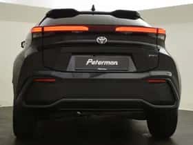 Toyota C-HR (2024) thumbnail 8