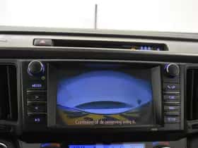 Toyota RAV4 (2018) thumbnail 11