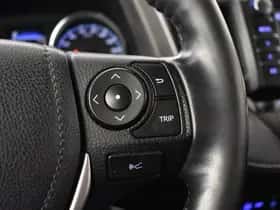 Toyota RAV4 (2018) thumbnail 16