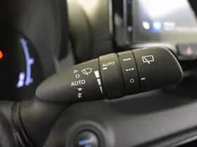 Toyota Yaris (2024) thumbnail 17