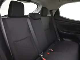 Toyota Yaris (2024) thumbnail 26