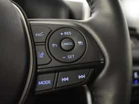 Toyota RAV4 (2023) thumbnail 16