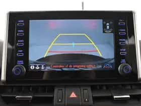 Toyota RAV4 (2023) thumbnail 18
