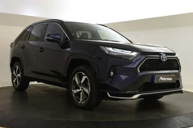 Toyota RAV4 (2022) thumbnail 5