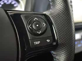 Toyota Yaris (2018) thumbnail 21