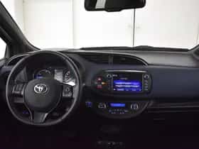 Toyota Yaris (2018) thumbnail 4