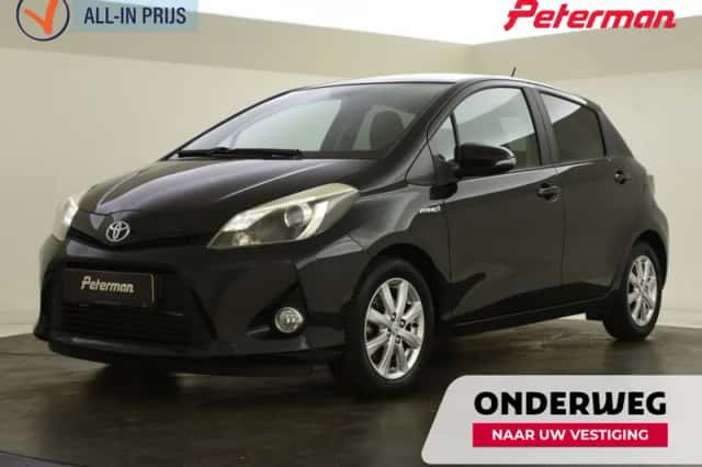 Toyota Yaris (2014) thumbnail 1