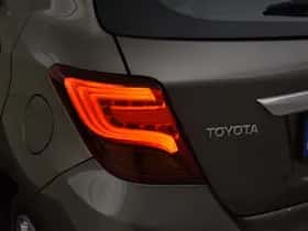 Toyota Yaris (2016) thumbnail 10