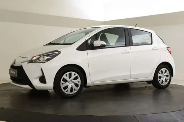 Toyota Yaris (2020) thumbnail 5