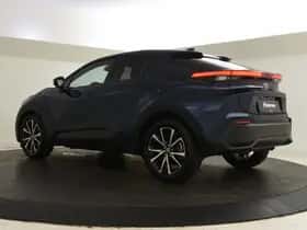 Toyota C-HR (2024) thumbnail 6