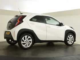 Toyota Aygo (2024) thumbnail 5