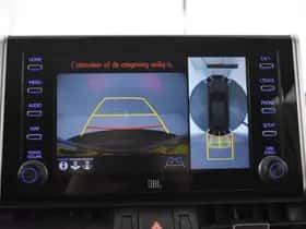 Toyota RAV4 (2021) thumbnail 19