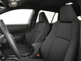 Toyota Corolla (2024) thumbnail 11
