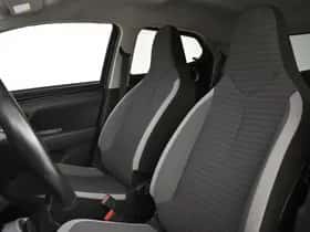 Toyota Aygo (2019) thumbnail 11