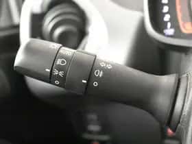 Toyota Aygo (2019) thumbnail 16