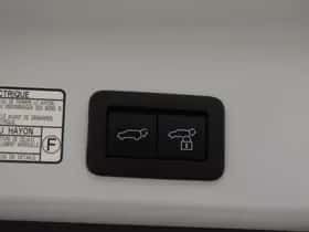 Toyota Corolla (2024) thumbnail 16