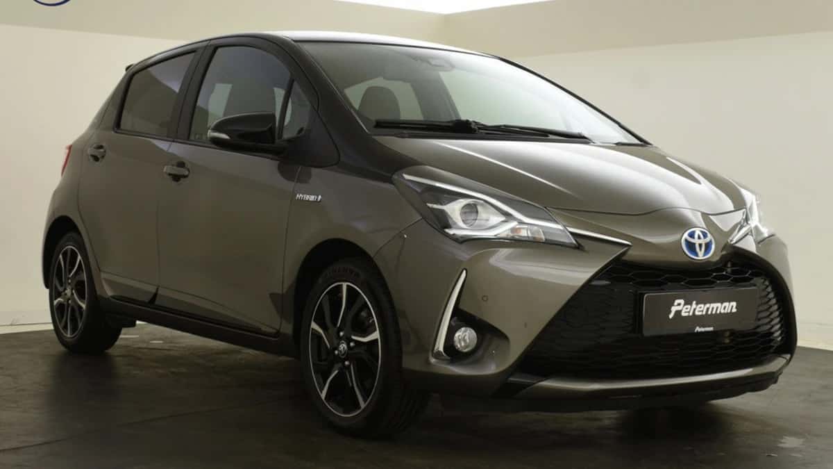 Toyota Yaris (2017) — foto 1