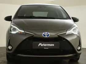 Toyota Yaris (2017) thumbnail 7
