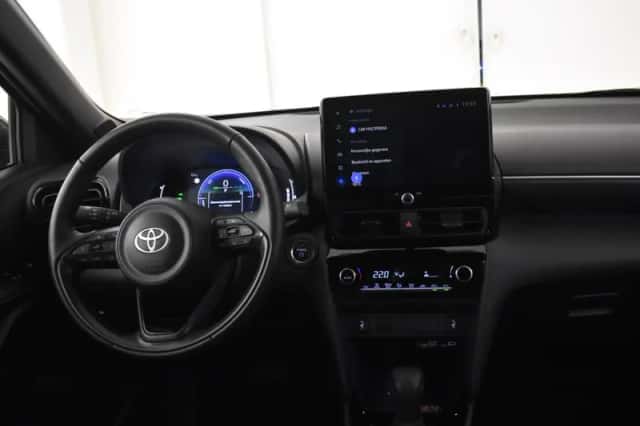 Toyota Yaris Cross (2024) thumbnail 4