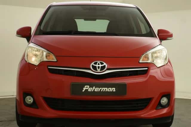 Toyota Verso-S (2014) thumbnail 5