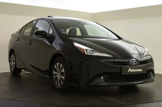 Toyota Prius (2021) thumbnail 5