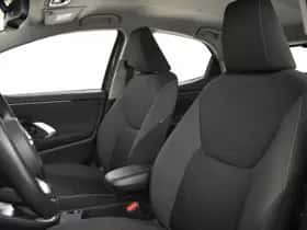 Toyota Yaris (2023) thumbnail 11