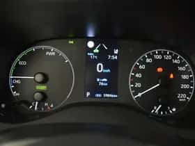 Toyota Yaris (2023) thumbnail 16