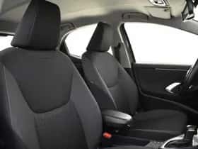Toyota Yaris (2023) thumbnail 3
