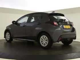 Toyota Yaris (2023) thumbnail 6