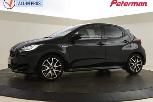 Toyota Yaris (2020) thumbnail 1