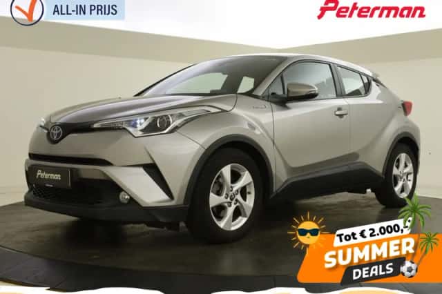 Toyota C-HR (2017) thumbnail 1