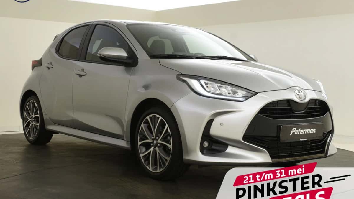 Toyota Yaris (2024) — foto 1