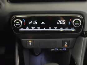 Toyota Yaris (2024) thumbnail 12