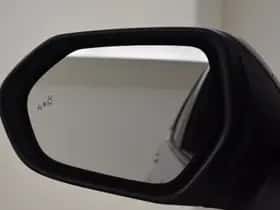 Toyota Yaris (2024) thumbnail 13