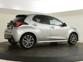 Toyota Yaris (2024) thumbnail 5