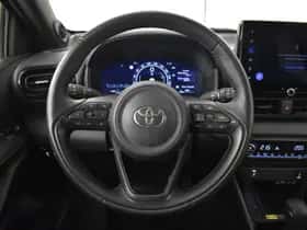 Toyota Yaris (2024) thumbnail 9