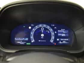 Toyota Yaris (2024) thumbnail 10