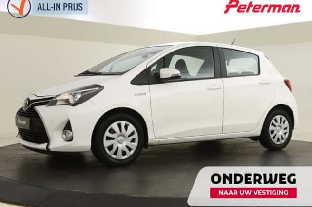 Toyota Yaris (2017) thumbnail 1