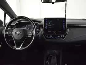 Toyota Corolla (2020) thumbnail 3